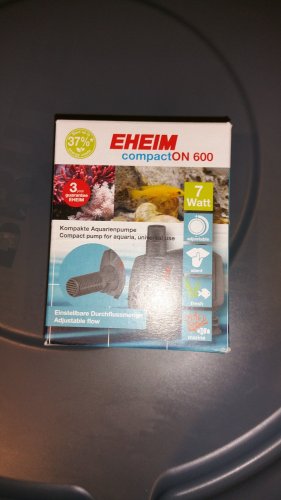 Eheim compact ON pump.jpg