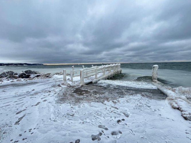Icy pier from a distance.jpg